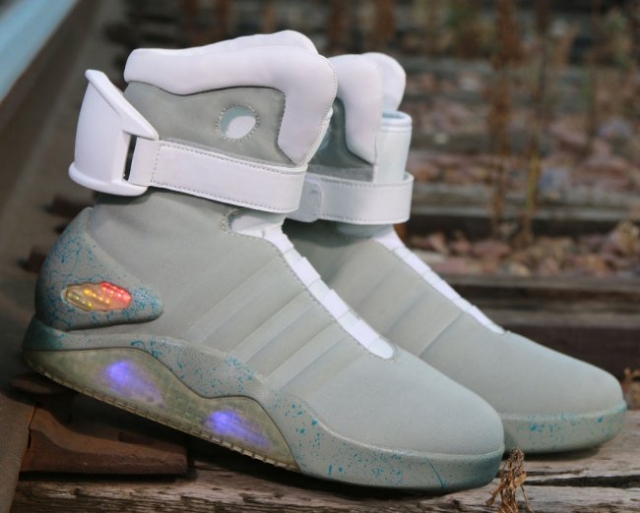 如何花$99 美元购买 nike air mag