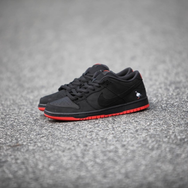 黑鸽子 nike dunk sb low 来了!中国区将在近期开卖!