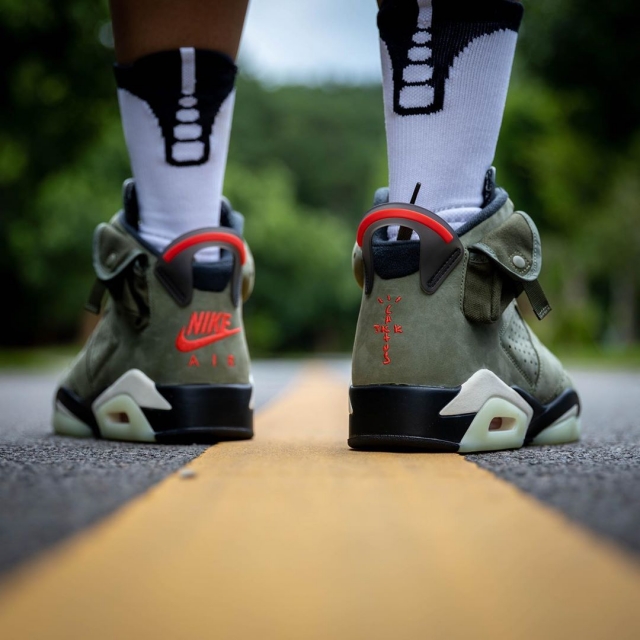 aj6 x travis scott