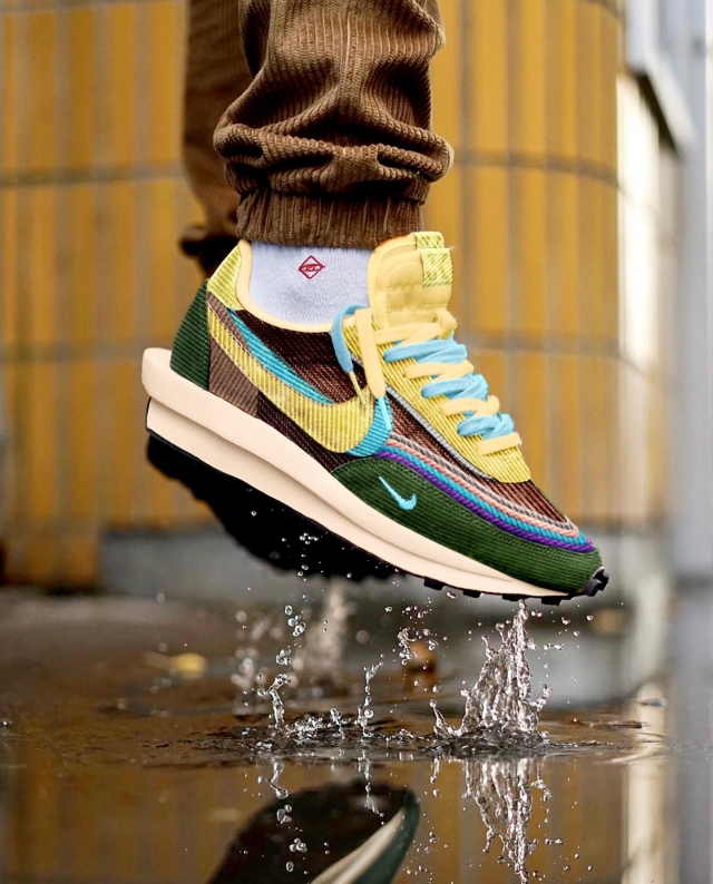 nike sacai flight club