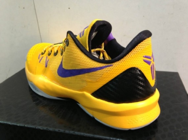 nike zoom kobe venomenon 4 湖人主场配色实物曝光