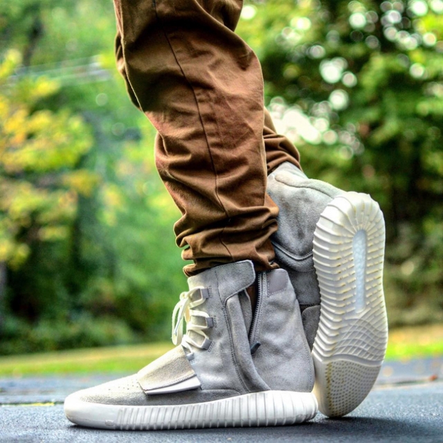 adidas yeezy 750 boost'light brown'