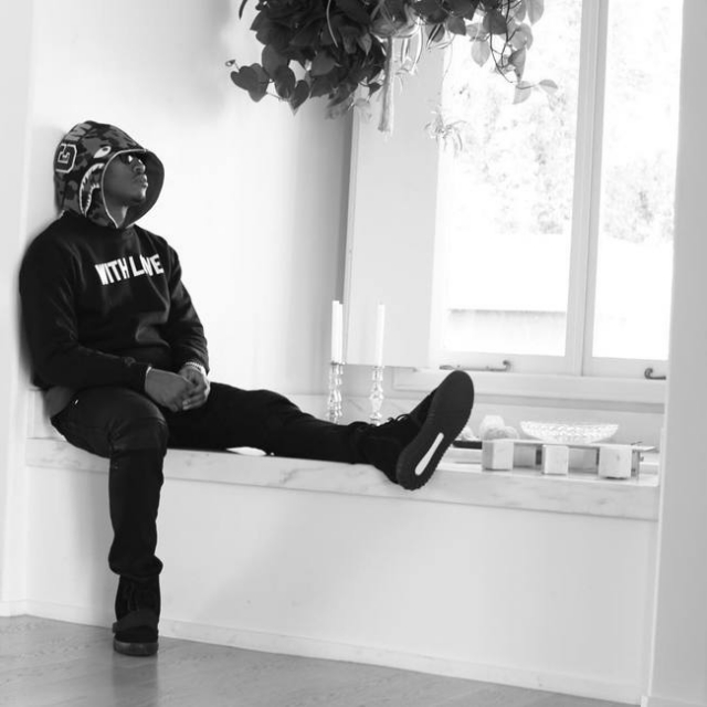 adidas yeezy 750 boost"core black"