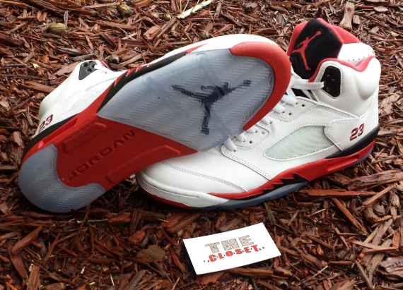 aj5 fire red