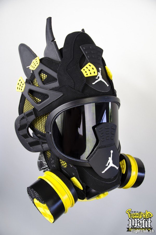 黑黄配色球鞋面具欣赏