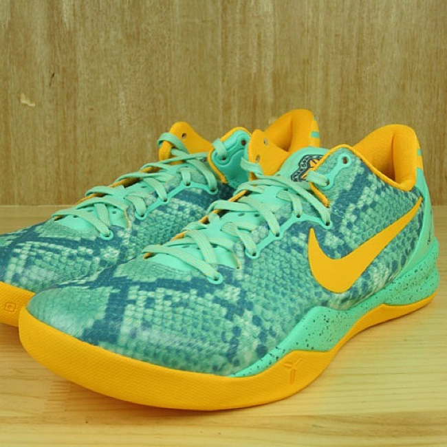水蛇 水蛇555035-304 Nike Kobe 8 System “Aqua Python”发售信息