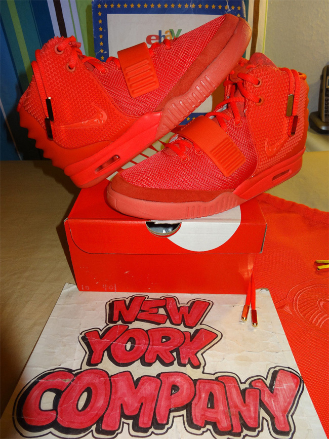椰子2 椰子2全红价格发售日期 Nike Air Yeezy 2 Red October 售价高达 15000 美元