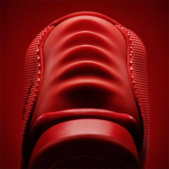 大红椰子,Air Yeezy 2 Red October,5 大红椰子中国发售508214-660 Nike Air Yeezy 2 ＂Red October＂ 中国区突袭发售！