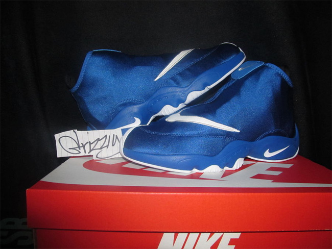 Nike,Nike, 佩顿手套复刻新配色616772-400 Nike Zoom Flight The Glove 蓝白配色实物图赏