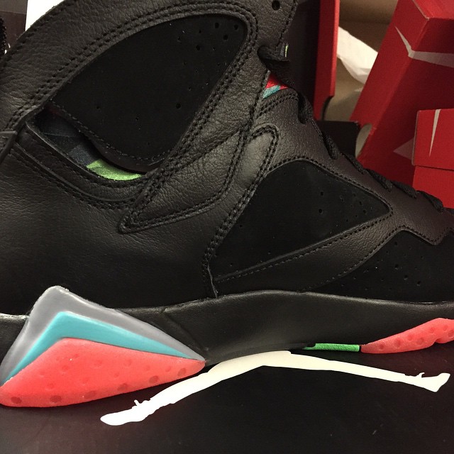 7 705350-007aj7 air jordan 7 "marvin the martian"火星人马文发售