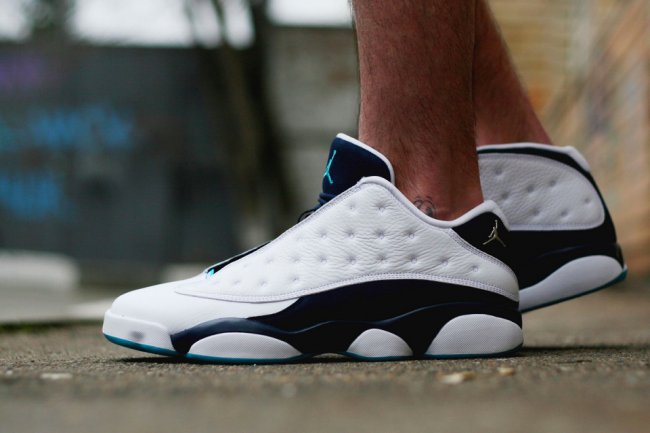 aj 13 low