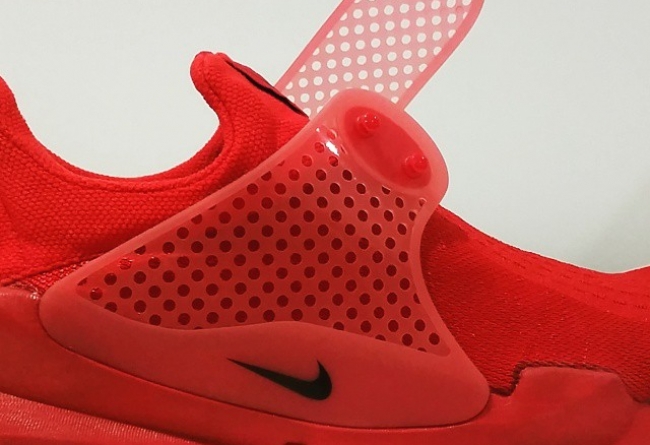 Nike Sock Dart  Nike Sock Dart “Red” 全红登场