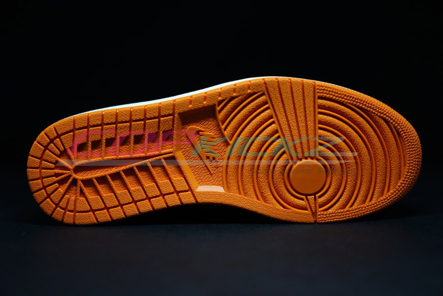 Air Jordan 1 High “Shattered Backboard”