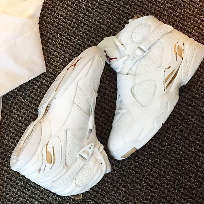 AJ8,Air Jordan 8,OVO,Drake AJ8 Drake发售信息 Drake 曝光 Air Jordan 8 “OVO” 双色