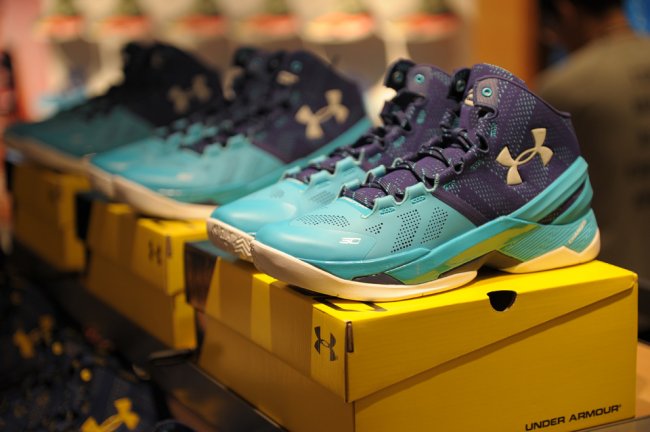 Under Armour Curry 2  Under Armour Curry 2 ＂Father to Son” 子承父业实物近赏