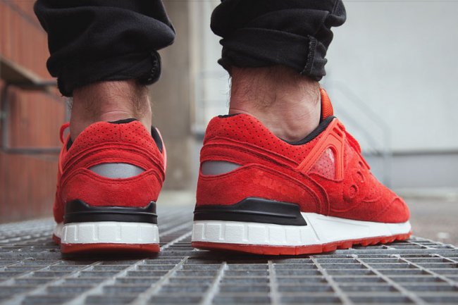 Saucony Grid SD  Saucony Grid SD ＂Solar Red” 鲜红登场