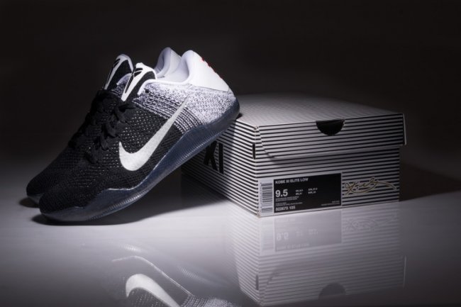 822675-105,kobe 11,科比11代 822675-105科比11代 黑白配色 kobe 11