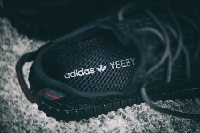 Yeezy 350 Boost,Yeezy  Yeezy Boost 350 “Pirate Black” 中签率再创新低！