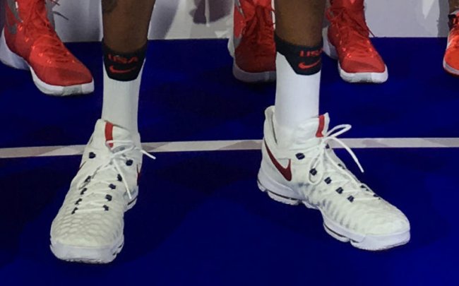 KD9,HD2016,Nike HD2016 USA 配色，美国队奥运篮球战靴亮相