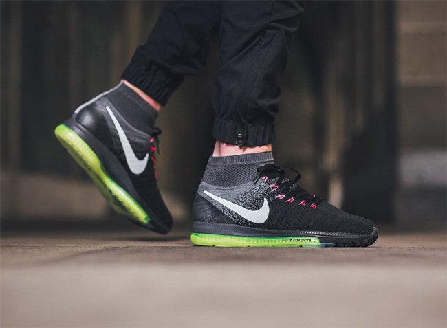844134-002,Zoom All Out Flykni 844134-002 黑灰配色 Nike Zoom All Out Flyknit 上脚展示
