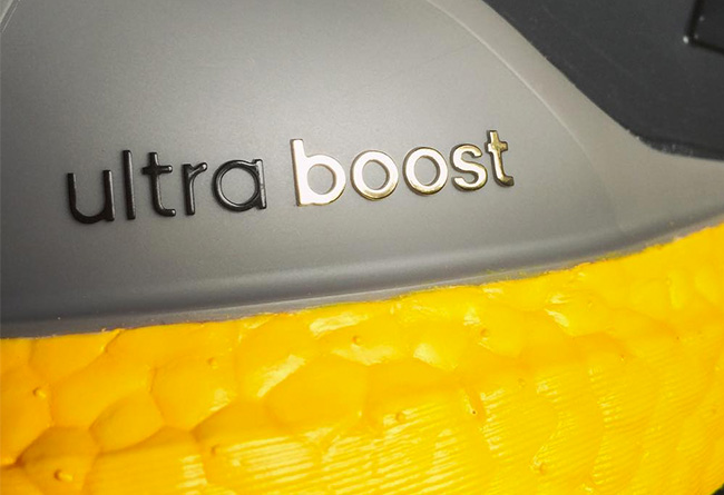 Ultra Boost,adidas,adidas Ultr  第一次见！居然还有这种颜色的 Boost！