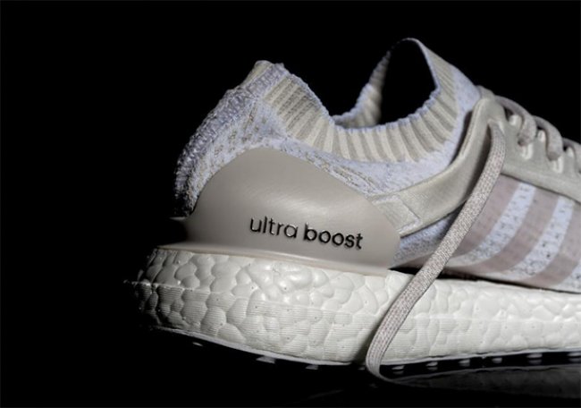 Ultra Boost,adidas,adidas Ultr  全新纯白 Ultra Boost 新装扮首次亮相！