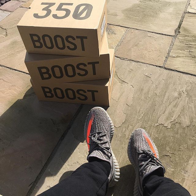 有毒!来一波 Yeezy 350 Boost V2 “Beluga” 上脚美图! BB1826 球鞋资讯