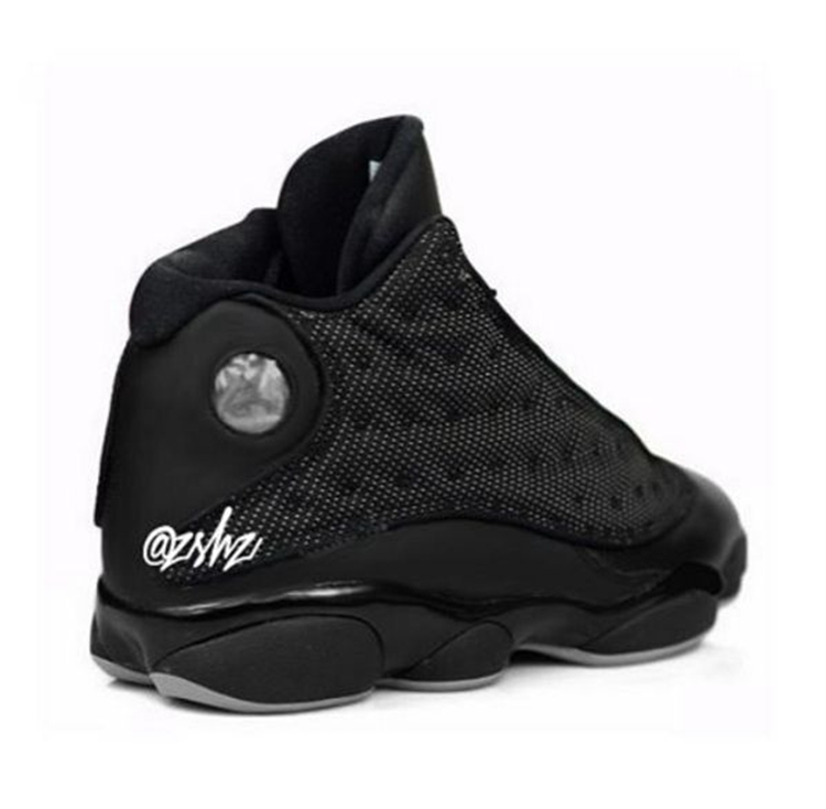 AJ13,Air Jordan 13  黑猫鞋型的完美诠释！Air Jordan 13 “Black Cat” 谍照曝光