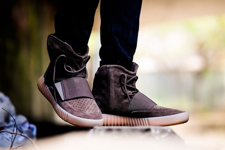 yeezy 750 boost"light brown 发售提醒 球鞋资讯 flightclub中文站