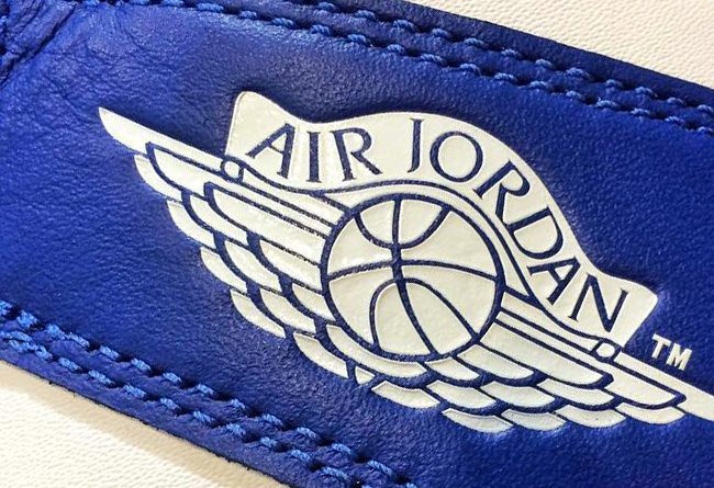 AJ1,Air Jordan 1 555088-127AJ1 又一 OG 将首次复刻！Air Jordan 1 白蓝实物现身