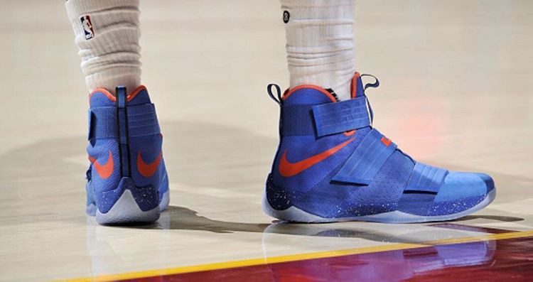 Soldier 10,Kyrie 2  Cavs 复古球衣配色 Soldier 10 & Kyrie 2 正式亮相