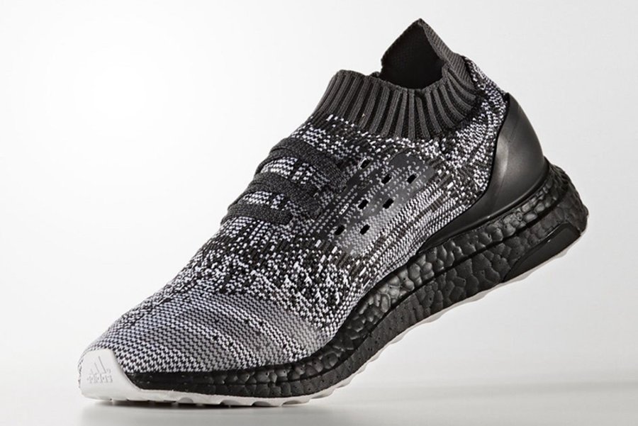 adidas,Ultra Boost Uncaged,S80  白色外底黑色 Boost！Ultra Boost Uncaged “Black Boost” 释出