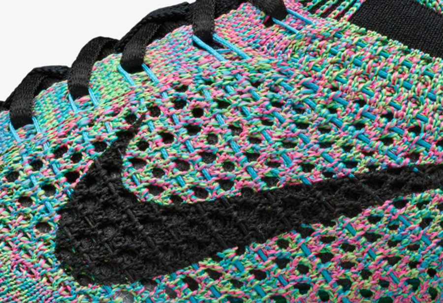 526628-304,Flyknit Racer,Nike 526628-304 最著名的 “彩虹” 配色球鞋，终于要原汁原味的复刻了！