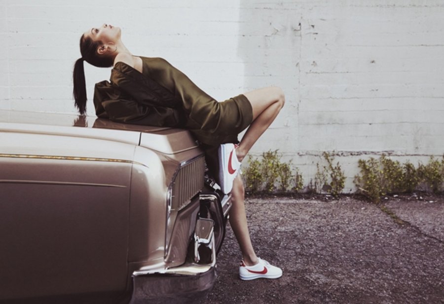 Bella Hadid,Nike,Classic Corte  ​性感超模 Bella Hadid 上脚的这双 Nike 历史你知道有多久？