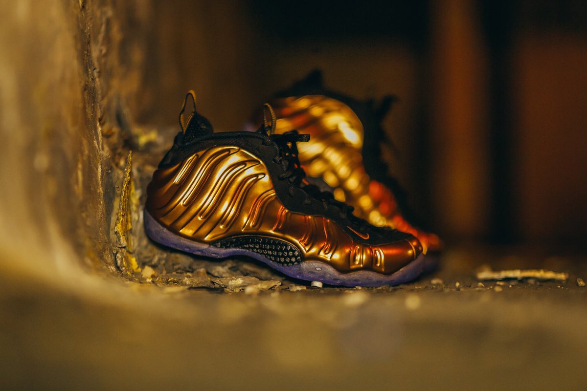 耐克篮球鞋詹姆斯系列多少钱哪里有卖?厂家货