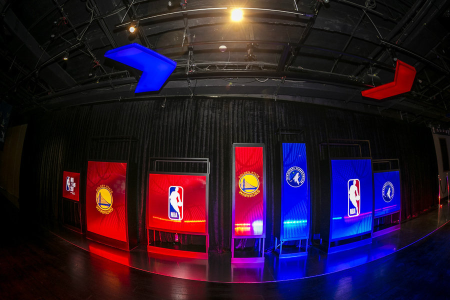 NBA,CHIVAS  NBA 中国赛再现篮球兄弟情！芝华士带来全新消费体验！