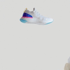 Nike  今天刷屏的这双 Nike 新科技跑鞋到底有多神奇？看完这篇你就明白！