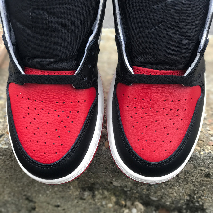 Air Jordan 1,AJ1,Bred Toe,5550  再曝全新实物图！黑红脚趾 Air Jordan 1 确定本月发售！
