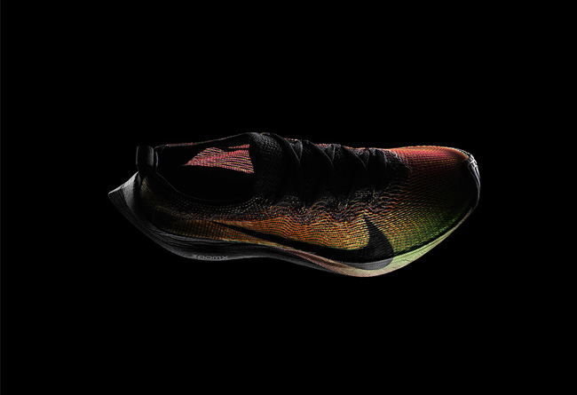 Nike,Zoom Vaporfly Elite Flypr  Nike 的 3D 打印跑鞋来了！可能跟你想象的大不一样！