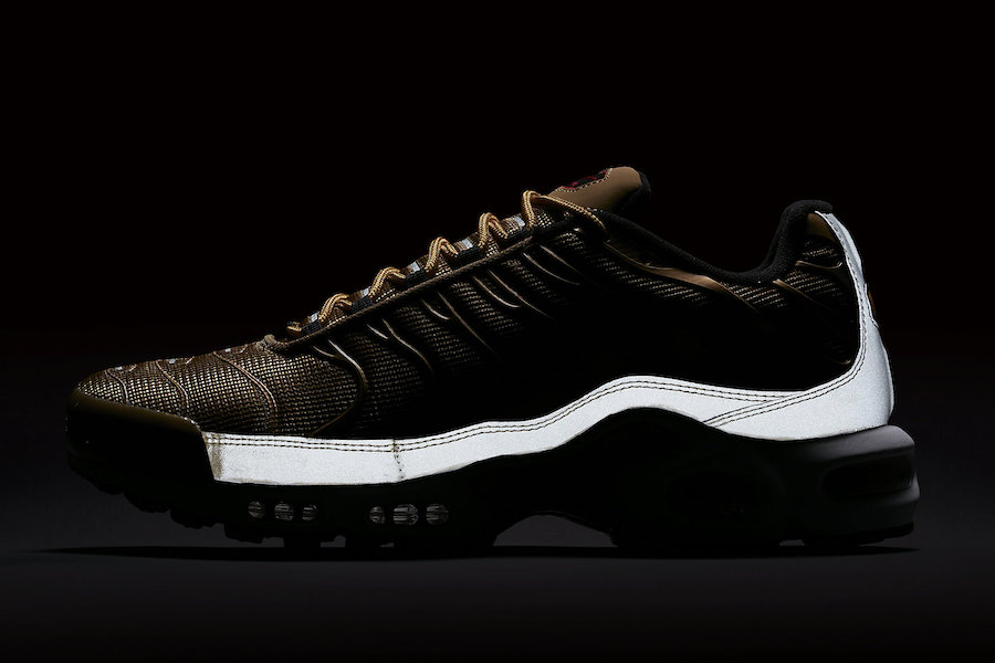 Nike,Air Max Plus,903827-700 复古还浮夸!金子弹配色 Air Max Plus 下周发售