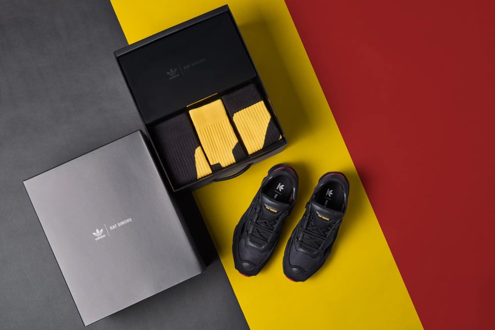 adidas,Raf Simons,发售  助力比利时！Raf Simons 老爹鞋全新配色即将发售