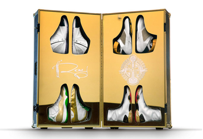 雷阿伦,AJ,Air Jordan  雷阿伦入选名人堂！他也收到了一个「超级战靴」礼盒！