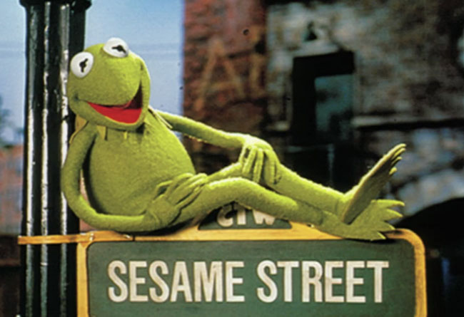 芝麻街,Sesame Street,fingercroxx  这可能是最潮的卡通角色！全新联名来袭，说实话每一件都想要！