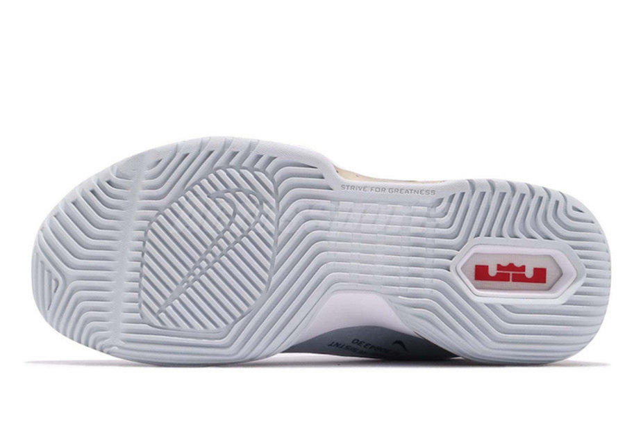 Nike,LeBron Ambassador 11,发售  全新鞋面设计！Nike LeBron Ambassador 11 现已发售
