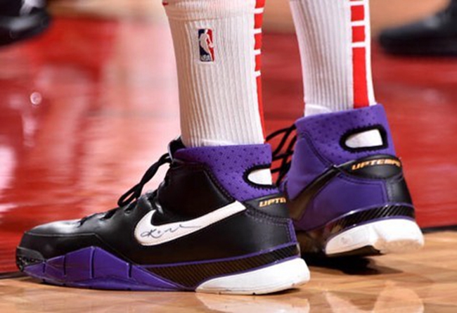 Zoom Kobe 1,ZK1,Air Jordan 5,A  鞋王塔克上脚即将复刻的黑紫 ZK1，但他这双才是真正的狠货！