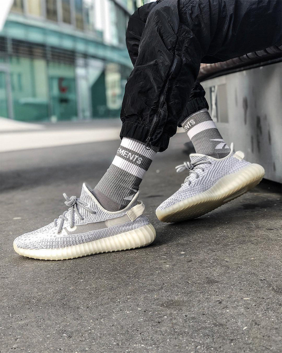 yeezy椰子鞋350v2最价格质量 哪个牌子比较好