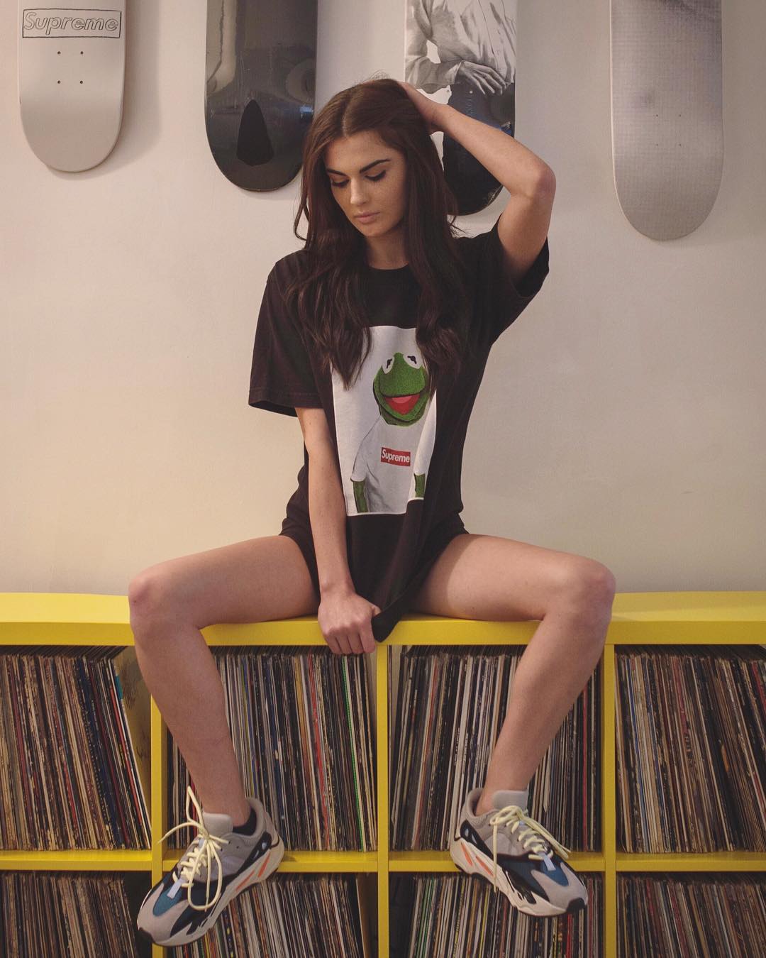 身材逆天还会穿!这几位「球鞋女神」风格各异但同样养眼!