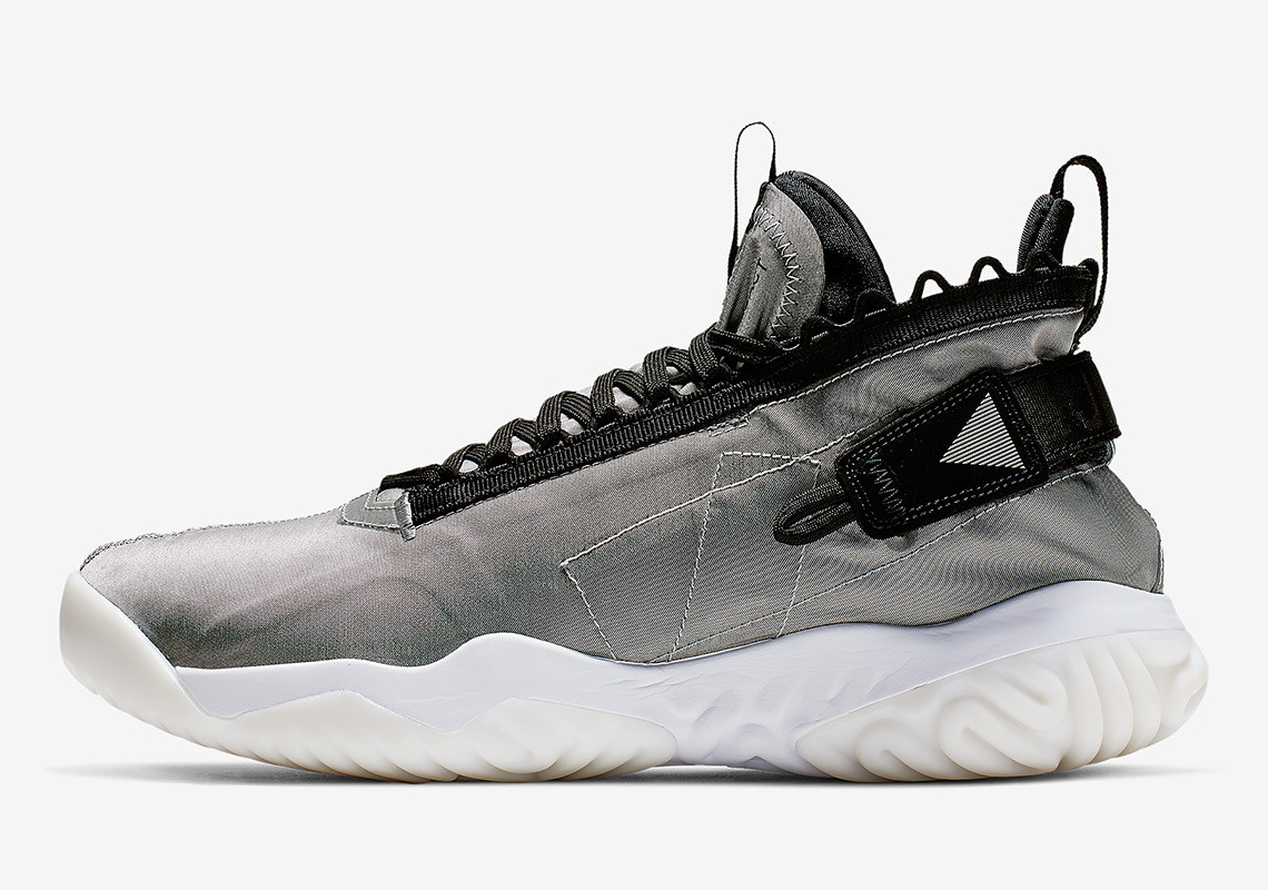 Jordan Proto React,Jordan,Nike  科幻前卫的全新鞋款！Jordan Proto React 预计本月发售