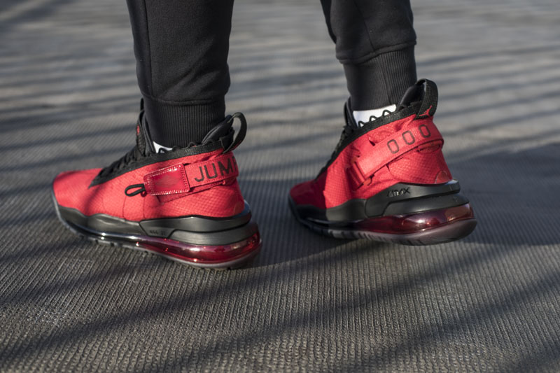 Jordan Proto Max 720,Nike,发售  黑金鞋面 + 炫彩后跟！全新配色 Jordan Proto Max 720 即将发售