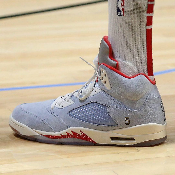 PJtucker,塔克,Nike,NBA,球鞋上脚 狠货看花眼!「鞋王塔克」晒出未市售 Nike x FOG 新配色! PJtucker,塔克,Nike,NBA,球鞋上脚 狠货看花眼!「鞋王塔克」晒出未市售 Nike x FOG 新配色!